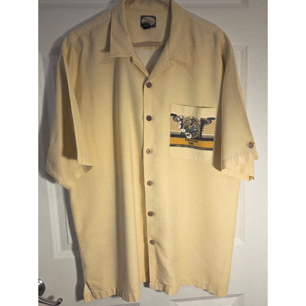 Tommy Bahama Mens XL Yellow Short Sleeve Button Up Shirt Pelican Cigar Print